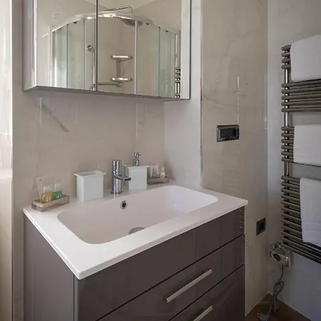 Residenza San Flaviano, Relais Di Charme לינה וארוחת בוקר ל'אקווילה