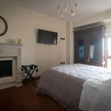 Residenza San Flaviano, Relais Di Charme לינה וארוחת בוקר ל'אקווילה