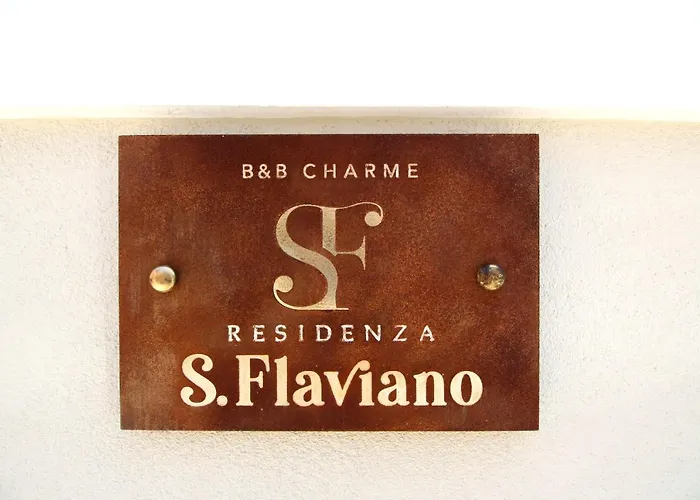 Residenza San Flaviano, Relais Di Charme Alojamento de Acomodação e Pequeno-almoço LʼAquila