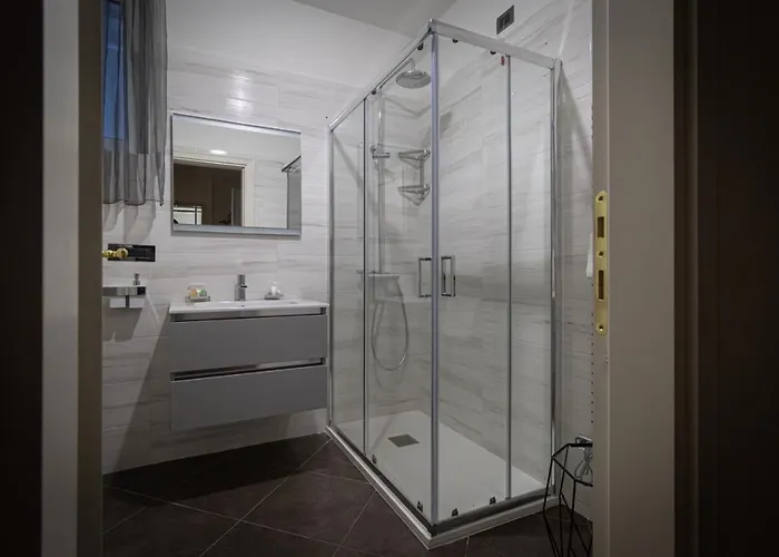 Residenza San Flaviano, Relais Di Charme Alojamento de Acomodação e Pequeno-almoço LʼAquila