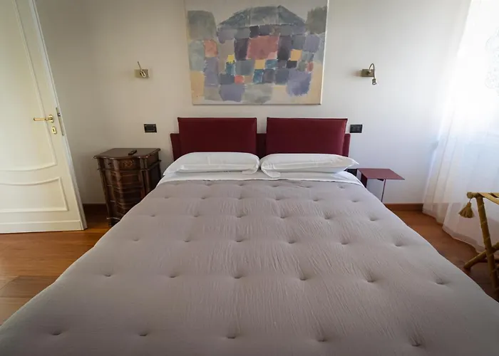 Alojamento de Acomodação e Pequeno-almoço Residenza San Flaviano, Relais Di Charme 4*